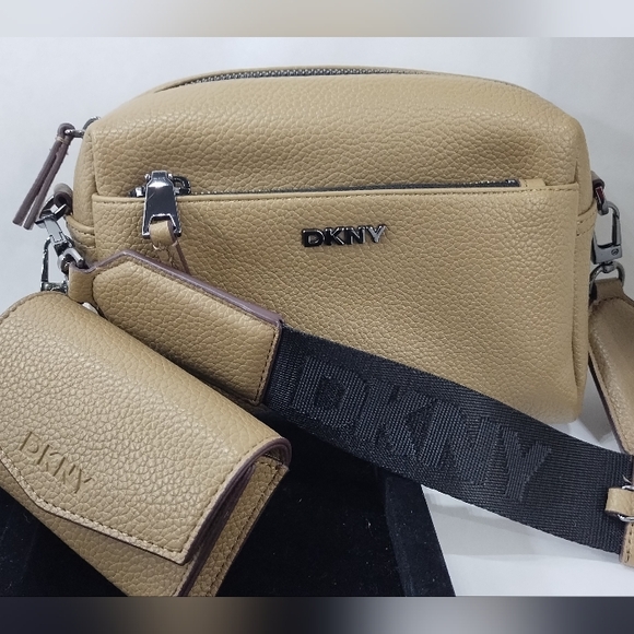 Dkny Handbags - DKNY Crossbody Bag & Pouch Tan